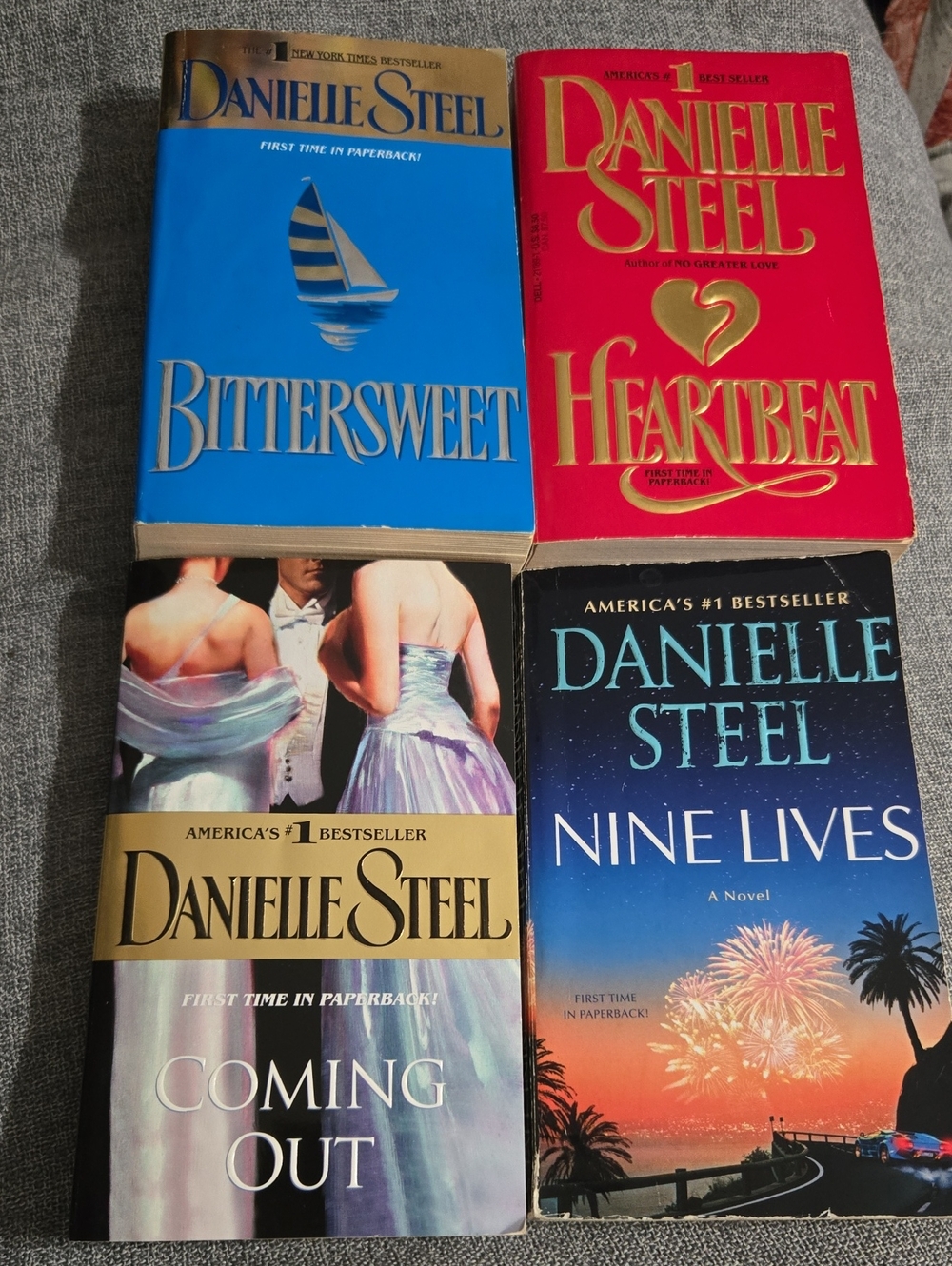 Women's Novel Set - Assorted Covers (Blue, Red, Purple, Black)
